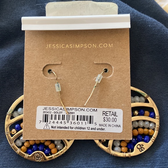 Jessica Simpson Earrings - Picture 2 of 3